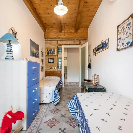 Casa Saliu Holiday home *